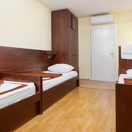 - Zajednicka Kupaonica - Shared Bathroom 克拉列维察